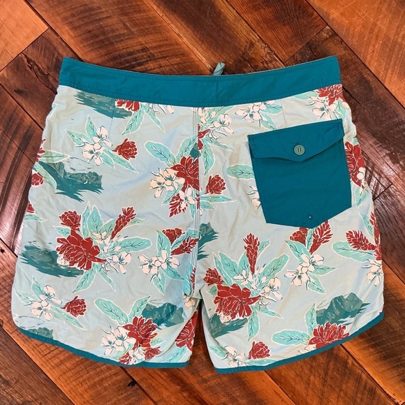 Patagonia Wavefarer Floral Boardshorts Men’s Size 36 Surf Swim Trunks Quick-Dry - Picture 2 of 7